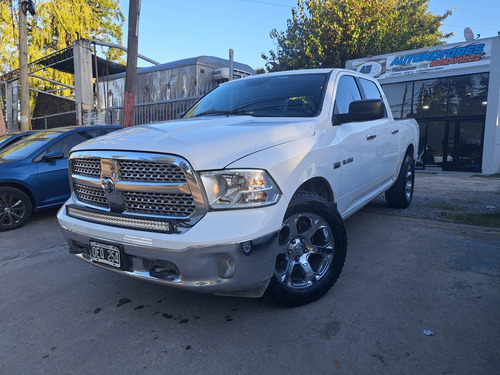 Dodge Ram 1500 Laramie 5.7 V8