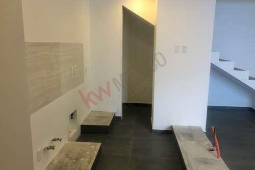 Imagen 11 de 25 de Pent House Tipo Butique Con Roofgarden/terraza, Zona Muy Tranquila Y Segura.