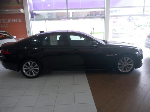 Jaguar Xf 2.0 R-sport Turbocharged Gasolina 4p Automático