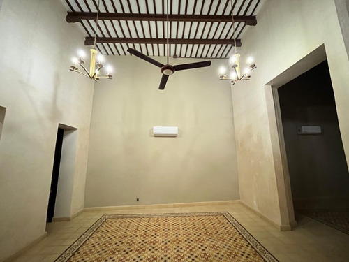 Impresionante Casa En Venta Estilo Colonial En Merida Centro (avc-2585)