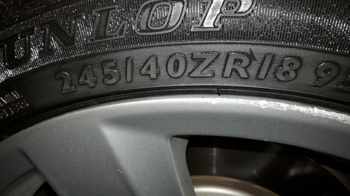 Neumatico Dunlop 245 40z R18