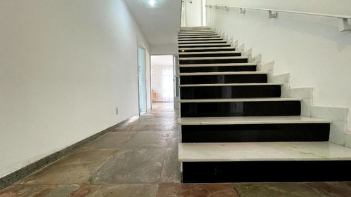 Imagem 25 de 30 de Casa 5 Quartos (1 Suíte) À Venda Na Rua Adolfo Porto, 322m² Por R$1.100.000 - Moneró - Rio De Janeiro/rj - Ca0258