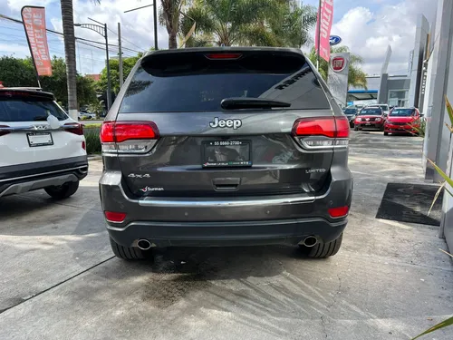 Jeep Grand Cherokee 5.7 Limited Lujo 4x4 At