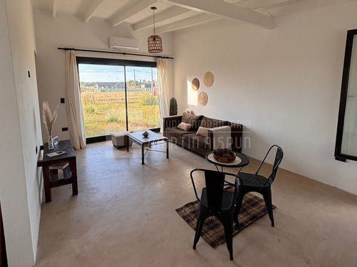 Casa A Estrenar En Gardey, Tandil