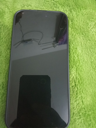 Apple iPhone 14 Pro Max (128 Gb) - Morado Oscuro Color Violeta (Usado)