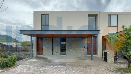 Imagen 2 de 30 de Casa Nueva En Venta En Altozano