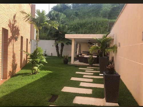 Imagen 6 de 9 de Venta Hermosa Quinta En Urb. Lomas De Country
