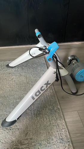 Rodillo Bicicleta Garmin Tacxflowsmart (incluye Neumático) (Usado)