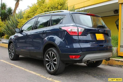 Ford Escape 2.0 Titanium At 4x4