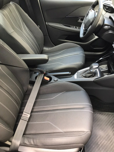 Peugeot 208 1.6l Feline Tiptronic am23.5
