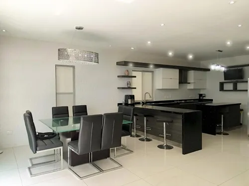 Casa En Venta Colonia Cima Del Bosque Zona Cumbres Monterrey