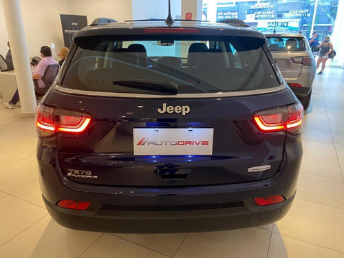 Imagen 17 de 25 de Jeep Compass Longitude H