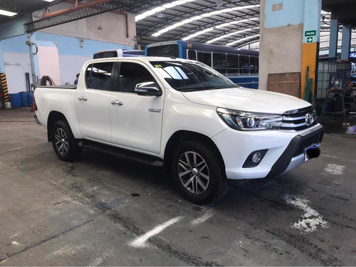 Toyota Hilux 2.8 Cd Srx 177cv 4x4 2016