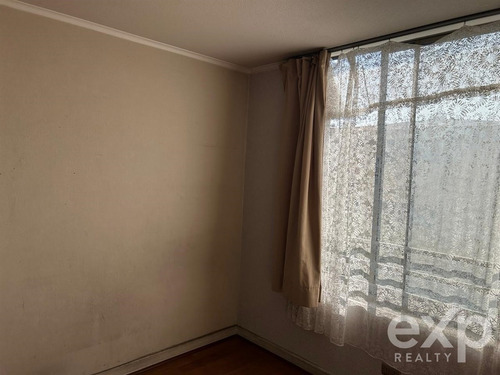 Departamento En Venta De 4 Dorm. En Ñuñoa, Excelente Estado