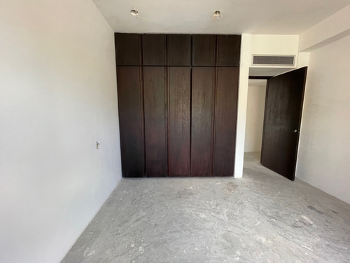Imagen 9 de 10 de Vendo Ph 318 M2 + 318 M2 De Terraza En Urb. Mirador De Los Campitos
