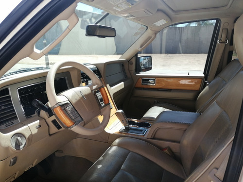 Imagen 6 de 10 de Lincoln Navigator