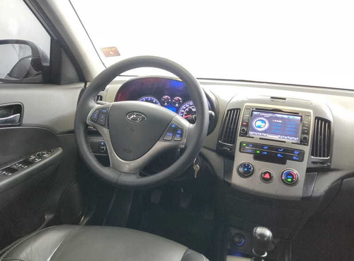 Hyundai I30 2.0 16v 145cv 5p Mec. 2011