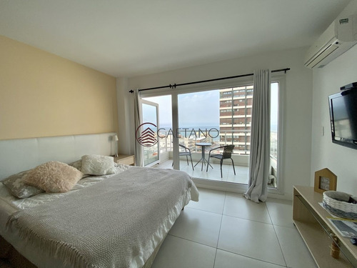 Imagen 3 de 8 de Monoambiente Con Terraza En Península - Punta Del Este Peninsula
