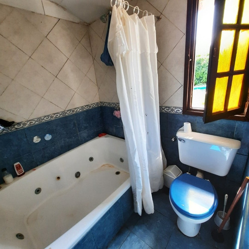 Imagen 28 de 30 de Chalet 5 Ambientes En El Corazón De Caisamar