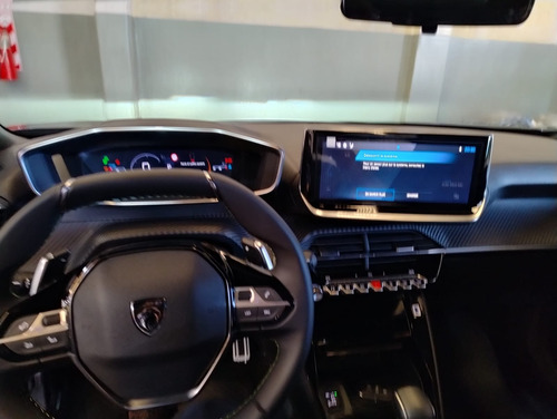 Peugeot 2008 1.0T Gt