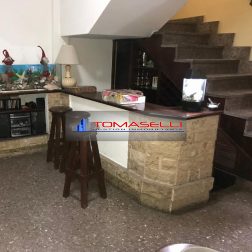 Casa - Venta - La Tablada - 6 Ambientes - Dos Plantas