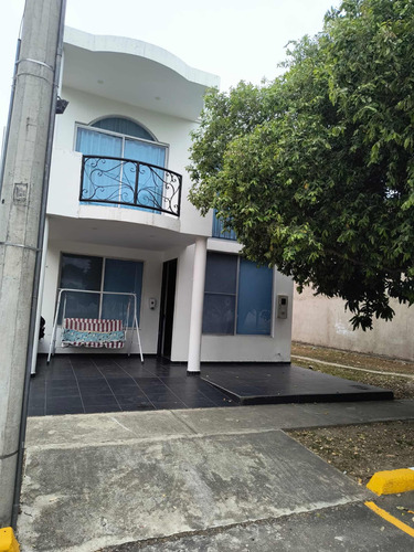 Vendo Espectacular Casa Vacacional, Conjunto Flandes Tolima