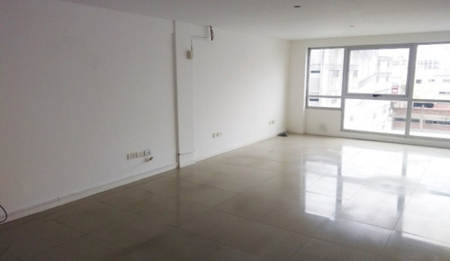 Imagen 5 de 12 de Oficina En Venta En Centro