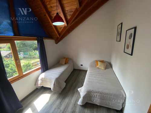 Venta Casa 117 M2, 3 Habitaciones, Barrio Once - Villa La Angostura