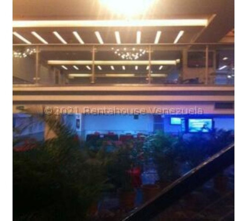 Imagen 4 de 8 de #23-29468 Espectacular Y Mavilloso Local En Chuao