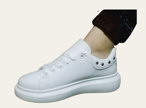 Zapatillas Blancas Con Tachas  ¡¡ Enviioo Gratiis !!