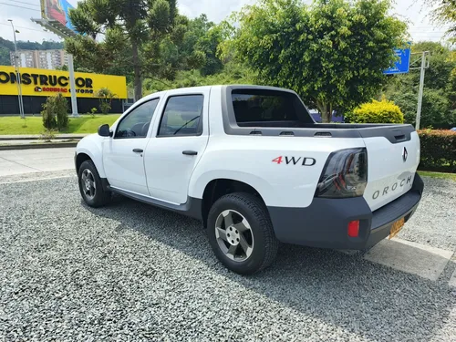 Renault Duster Oroch 1.3 Zen 4X4