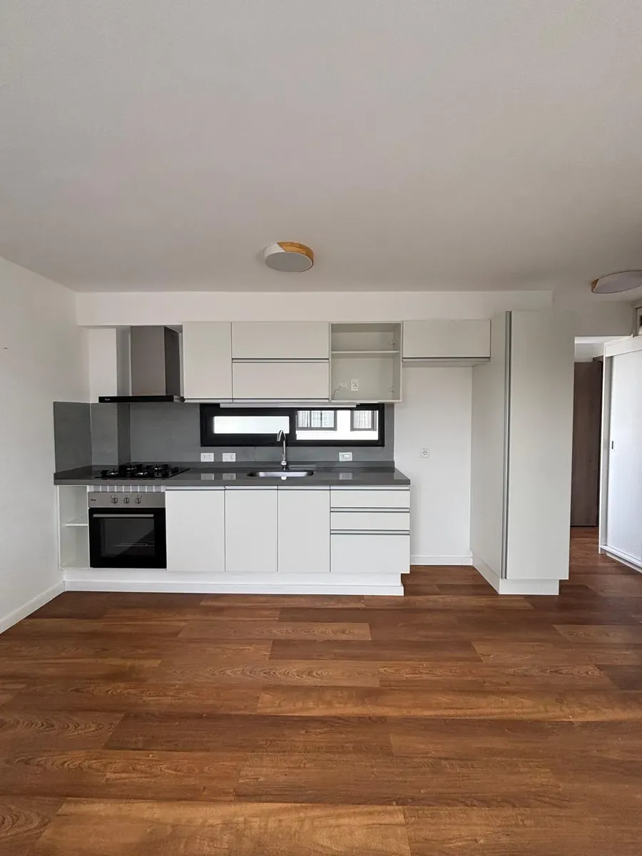 Alquiler Monoambiente Equipado, A Metros Del Club Malvín · Foto 4