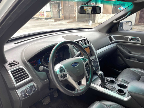 Imagen 9 de 12 de Ford Explorer 2013 4.0 Xlt V6 3er Asiento Sync 4x2 Mt
