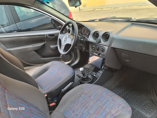 Chevrolet Celta 1.0 Life Flex Power 3p 70 hp