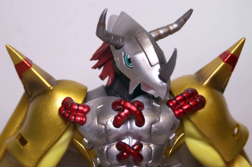 Digimon Agumon Wargreymon Digivolving Boneco Bootleg