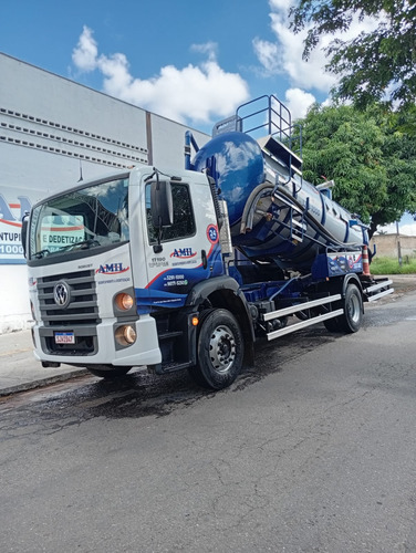 Caminhao Volkswagem 17-190 Limpa Fossa E Hidrojato De 12.000
