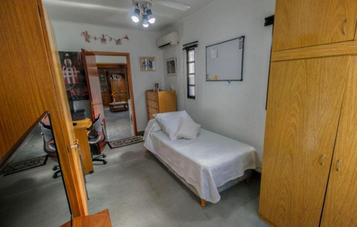 Imagen 18 de 30 de Casa Venta 2 Dormitorios ,2 Baños Y Pileta - Lote 10 X 40-150 Mts 2 Cubiertos- Los Hornos