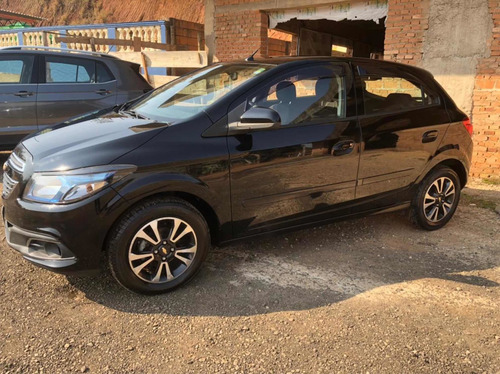 Imagem 1 de 5 de Chevrolet Onix 2015 1.4 Ltz 5p