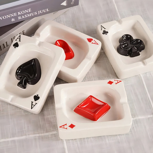 Ceniceros Ruectangular Con Forma De Carta Poker Color Blanco