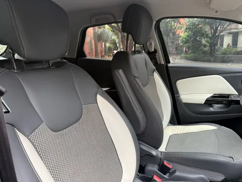 Renault Captur 2.0 Intens Automática