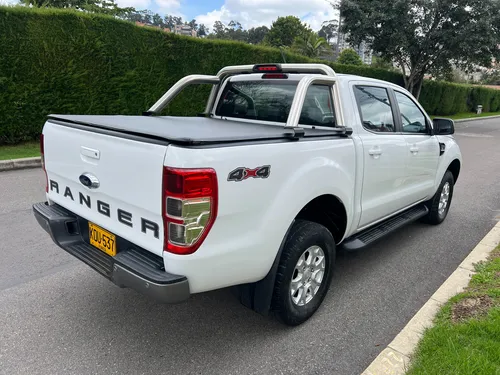 Ford Ranger Xls 4x4 Mt 3.2 Diesel Aa Abs Fe Modelo 2022