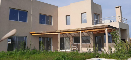 Imagen 2 de 11 de Casa En Venta En El Cantón, Escobar, G.b.a. Zona Norte