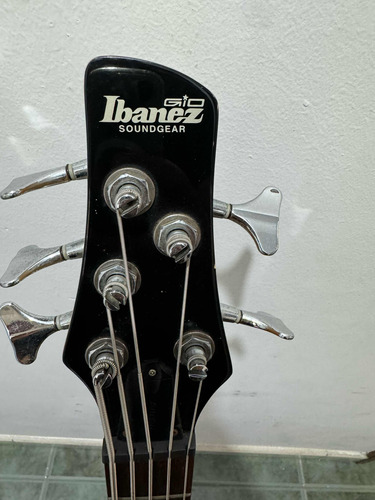 Bajo Eléctrico Ibanez