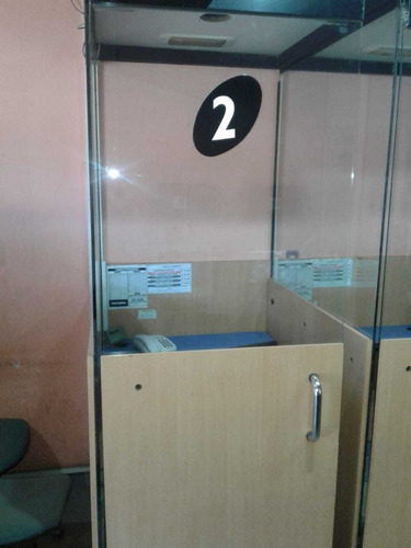 Imagen 3 de 6 de Cabinas Telefónicas De Blindex Para Locutorio