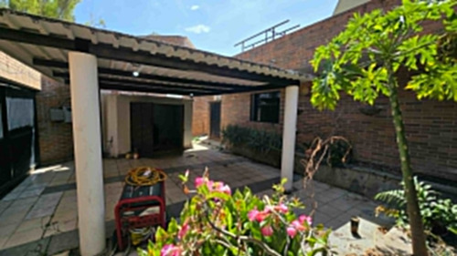 Casa En Venta En Conjunto Cerrado En El Parral (550ms)