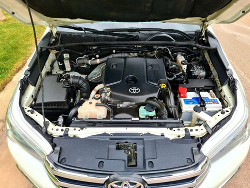 Toyota Hilux 4x4 Cd Srx 2.8 Tdi 6mt (177cv) (l16)