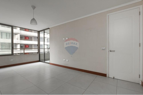 Moderno Departamento En El Corazón De Santiago