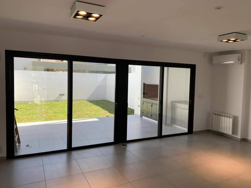 Imagen 1 de 11 de Duplex Greenville 2 , Varias Opciones