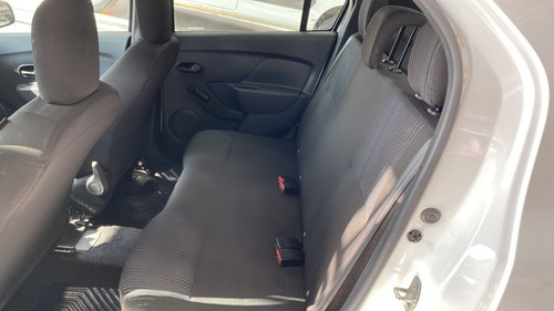 Imagem 8 de 14 de Renault/kangoo Express - 1.6 - Refrigerada - 2013 - Branca
