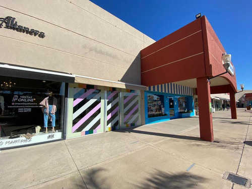 Imagen 4 de 9 de Local 32 - Shopping Plaza Open Mall - Fisherton